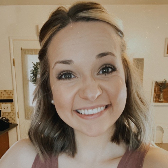 Meet your Posher, Tatiana - Picture 1 of 1